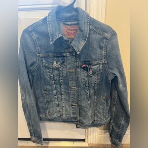 Women’s Levi’s size small denim jacket